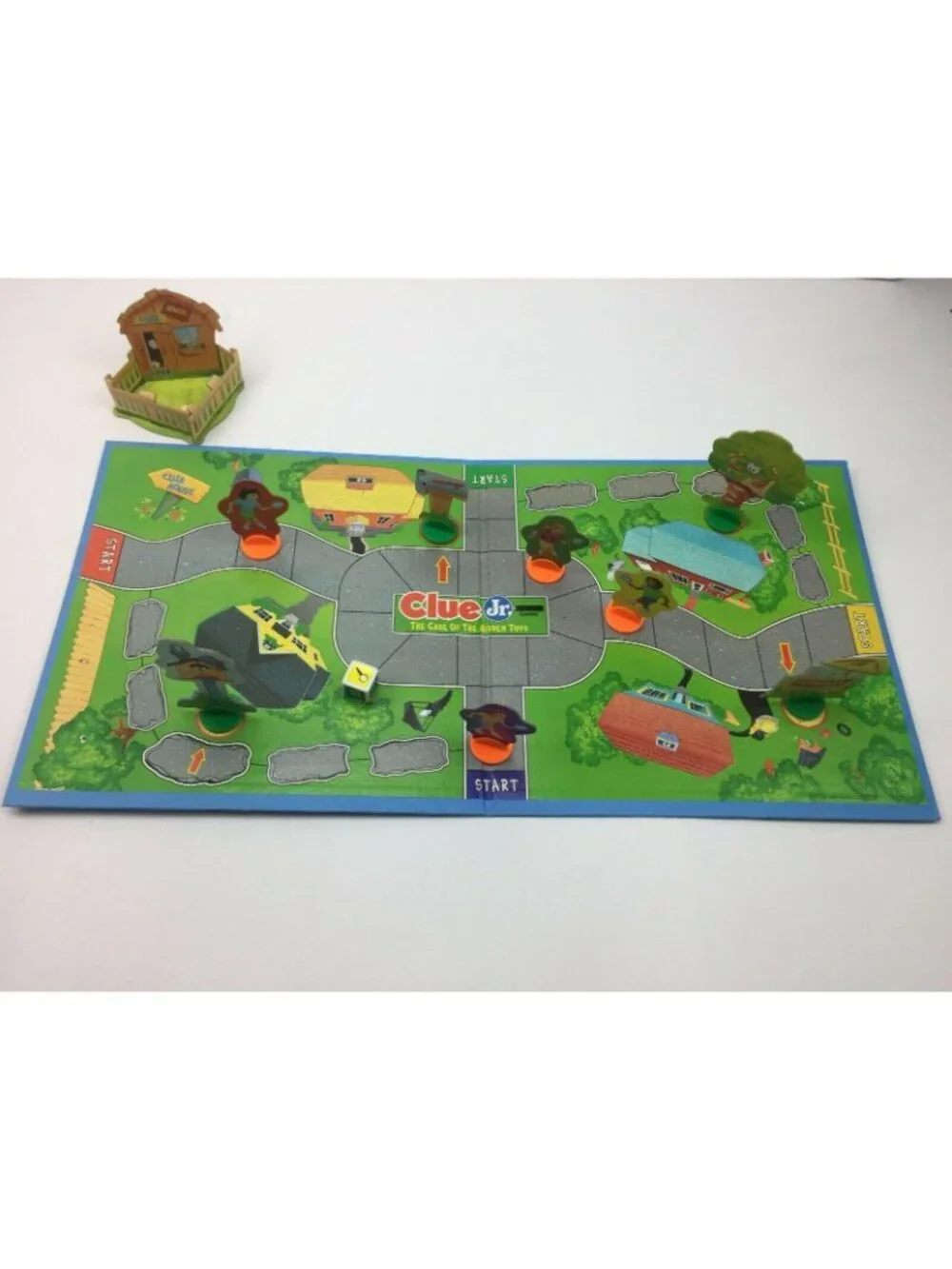 Clue Jr Case of The Hidden Toys by Parker Brothers 1995 Replacement Pieces